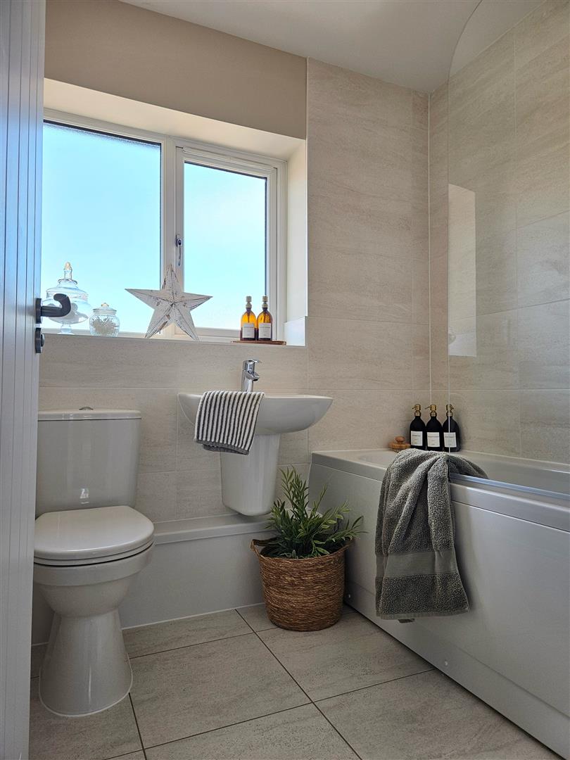 26 Stones Wharf, Oswestry, SY10 7TG For Sale